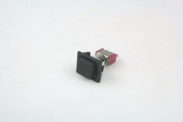 LOT OF 5 C&K 8168 MOMENTARY PUSHBUTTON SWITCHS
