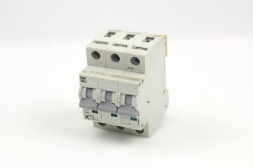 F&G L7-16/3/C Circuit Breaker, 400V 16A