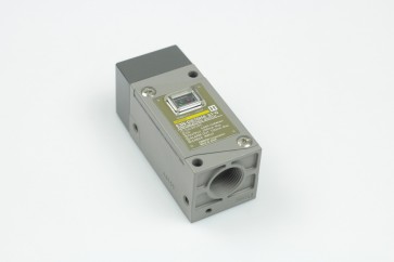 Omron E3N-DS70H4 S1-G Photoelectric Switch