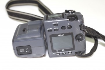 Nikon COOLPIX 995 3.2MP Digital Camera