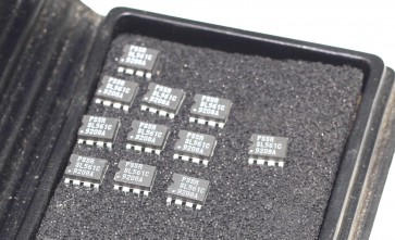 LOT OF 11 GEC PLESSEY PSSR DIP8 Integrated Circuits SL565C 9208A