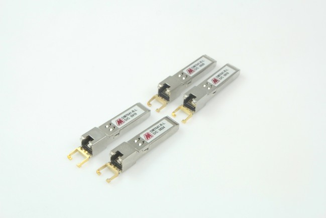Dm7041 R L Datamate Rj45 Connector 10 100 1000base T Sfp Transceivers Set Of 4 Network Switches Networking Communication Computers Networking