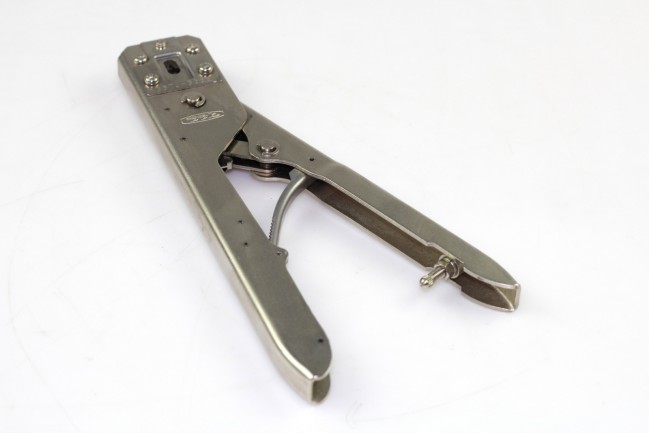 DDK AMPHENOL CRIMPING TOOL 357J-5538