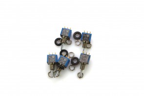 LOT OF 5 CDK 5647 ON-OFF-ON MOMENTARY TOGGLE SWITCH APR APEM E3