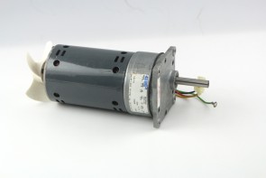 ROBBINS MYERS KP-330 Electric Motor 200RPM 60HZ 115VOLTS 1.9AMPS P/N:1870142172