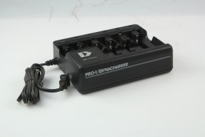 PRO-1/DYNACHARGER BATTERY CHARGER