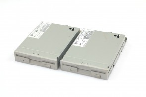 LOT OF 2HP FLOPPY DRIVE 3.5 1.44MB P/N D2035-60282