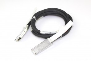 Lot of 2 EMC 038-004-066-01 DIRECT ATTACH QSFP+ to QSFP+ 2M Cable