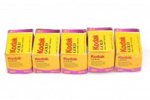 lot of 5 Kodak Gold 200 Film 135 35mm Colour Film exp:11/2008
