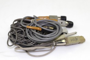 lot of 4 Tektronix hp passive probes p6105,p6106,p6106a,10073a