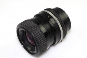 Nikon Zoom-Nikkor 35-70mm 1:3.3-4.5 Camera Lens