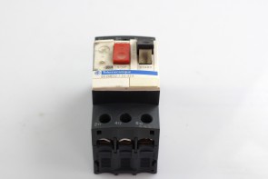 Schneider Electric GV2ME32 24-32A Circuit Breaker Manual Starter