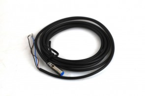 Lot of 2 Wenglor proximity switch IM020BE27VB Sensor