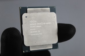 Lot of 6 Intel Xeon E5-2670 V3 2.3GHz 12-Core HT Processor SR1XS