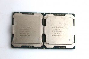 Lot of 2 Intel Xeon E5-2699AV4 2.40GHz 55MB 22 Core 9.6GT/s 145W CPU Processor SR30Y