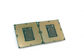 Lot of 2 Intel Core i7-9700 3.00GHz 8-Core Processor SRG13 LGA1151 9th Gen CPU