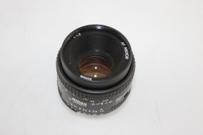 Nikon AF Nikkor 50mm 1:1.8 Camera Lens